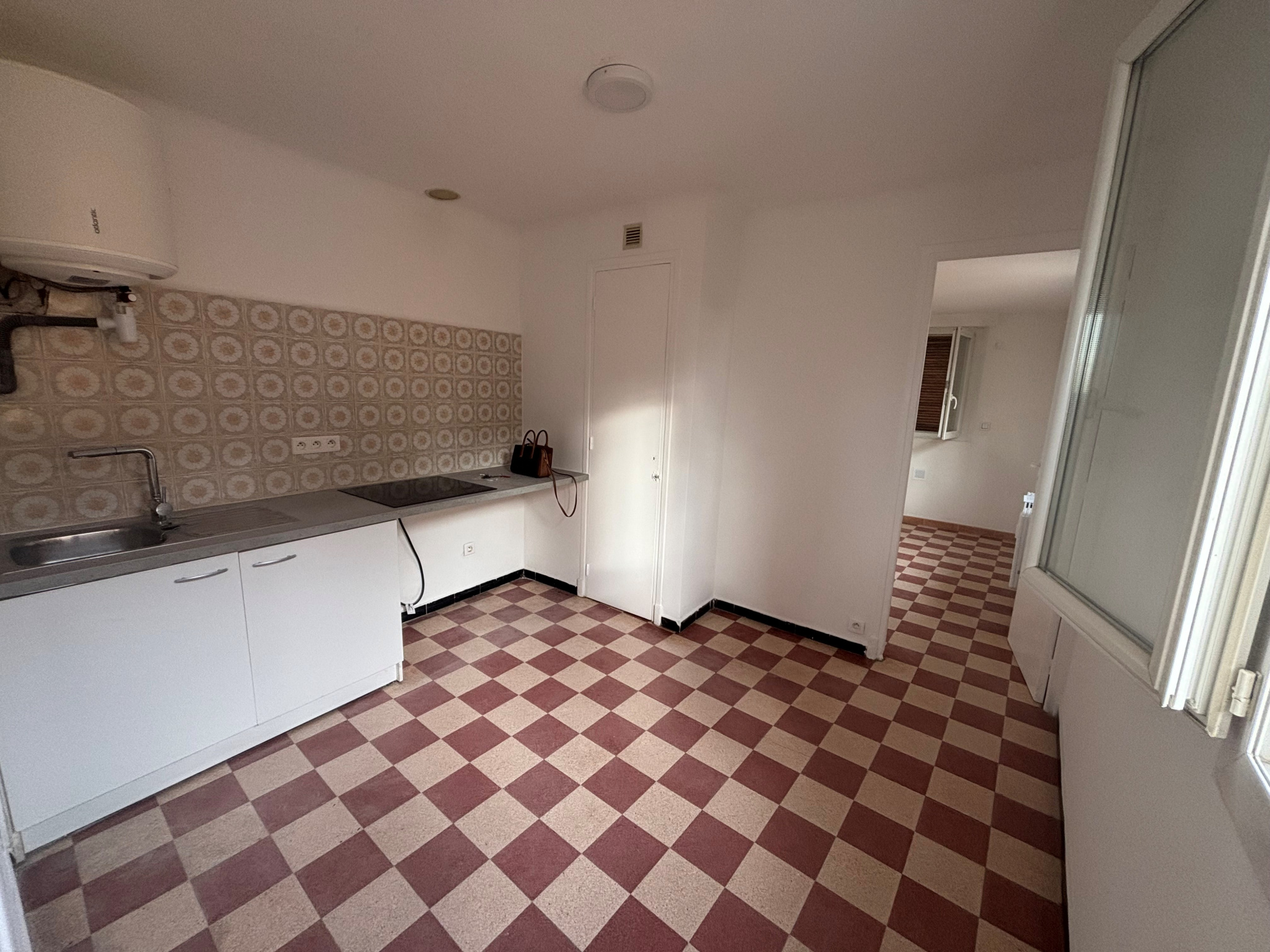 Studio à louer à Frejus, 23 m², 1 pièce – photo 1 sur 4