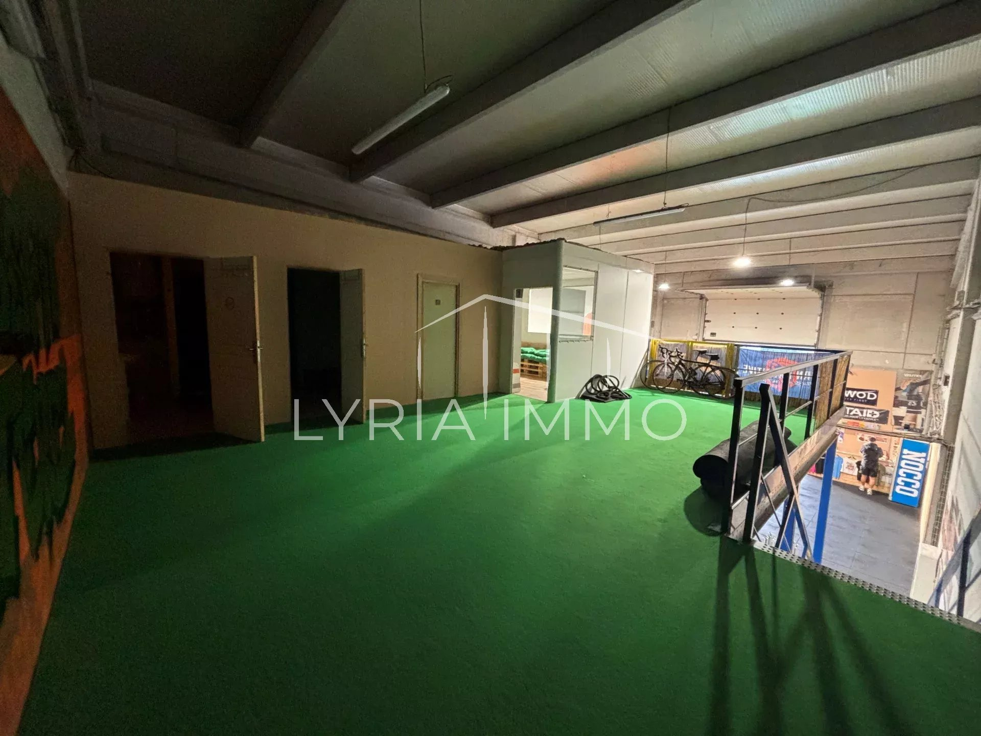 Local d'activité à louer à Puget sur argens, 300 m² – photo 3 sur 6