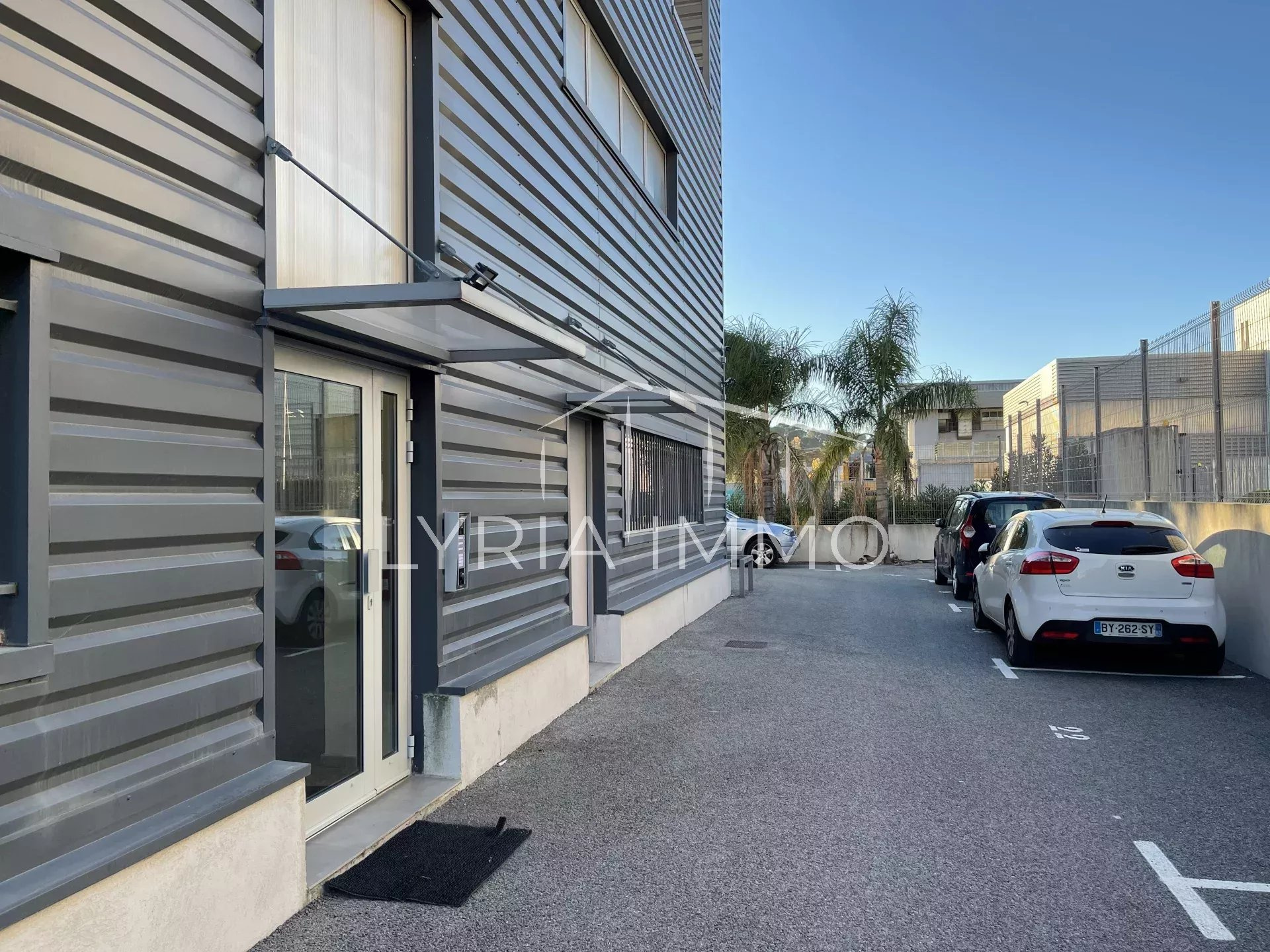 Bureau à louer à Frejus, 166 m² – photo 3 sur 10
