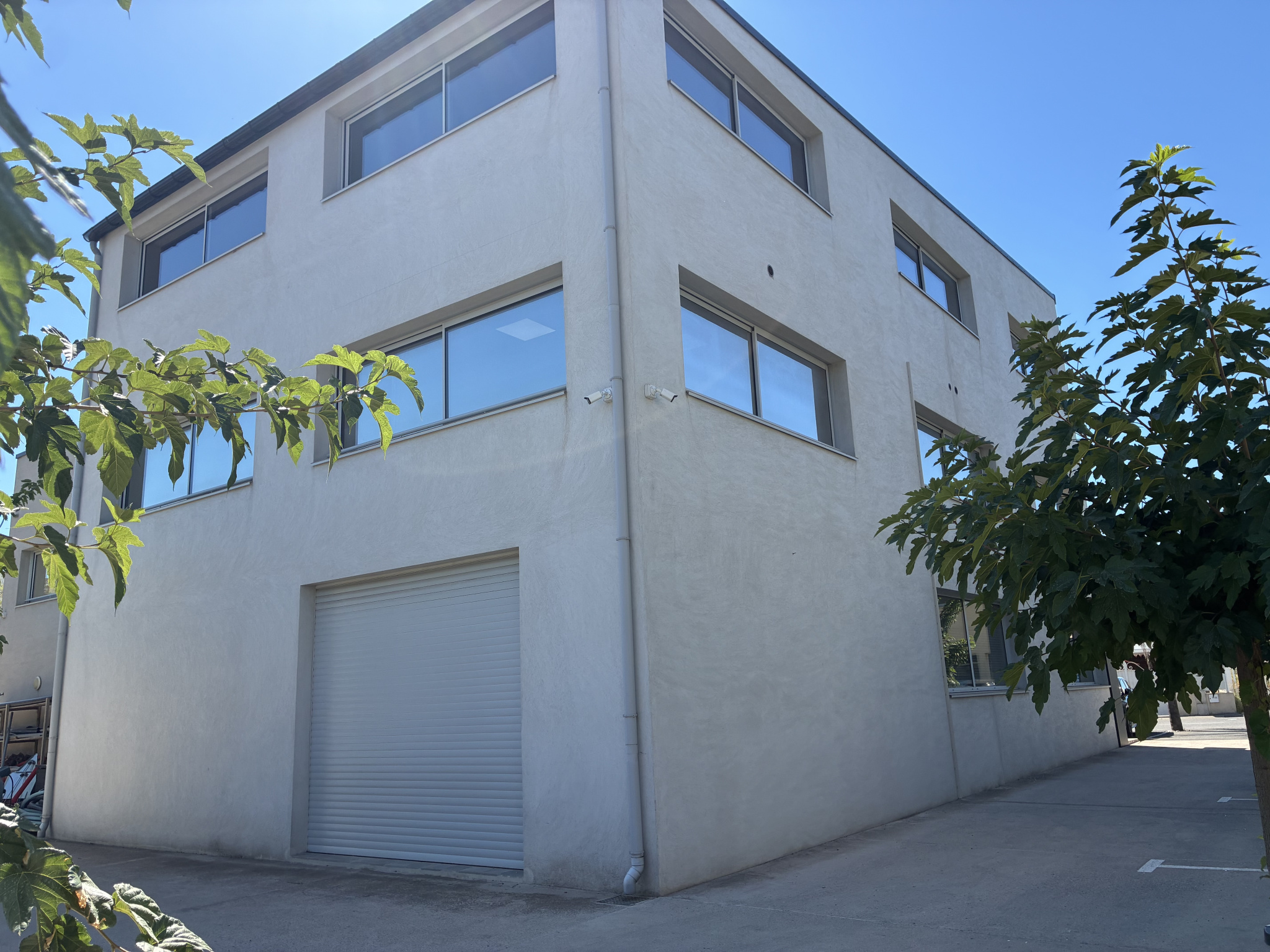 Local commercial à louer à Frejus, 200 m² – photo 3 sur 3