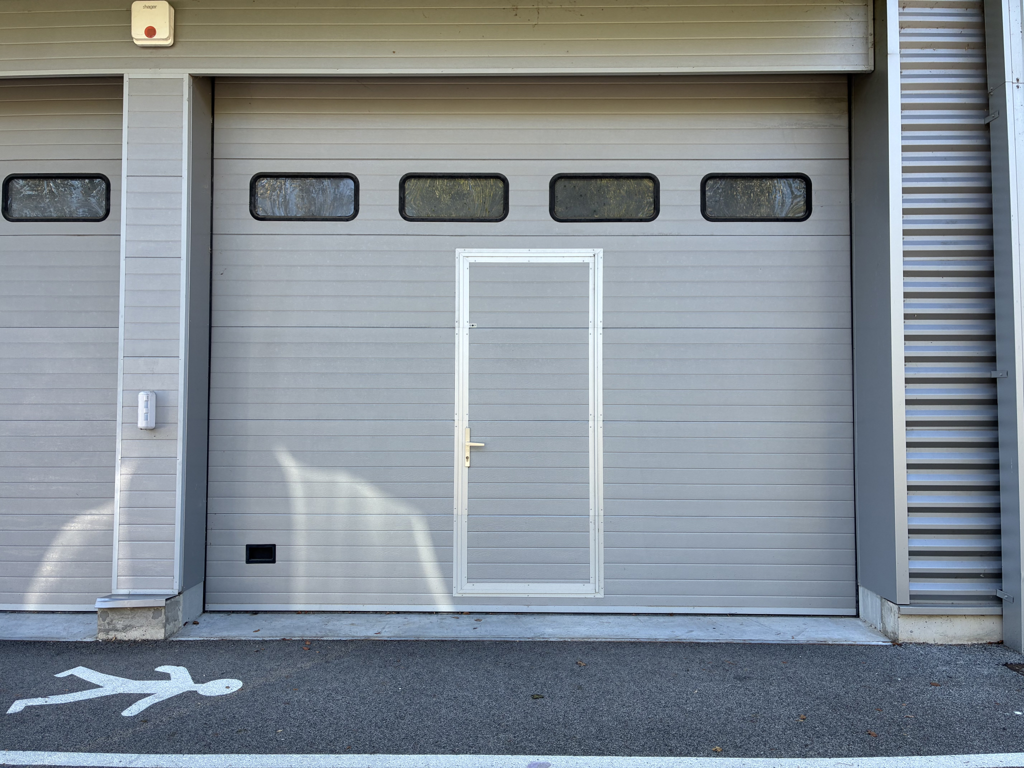 Local d'activité à louer à Roquebrune sur argens, 65 m² – photo 3 sur 4