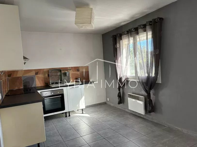 Studio à louer à Draguignan, 38 m², 1 pièce – photo 1 sur 6