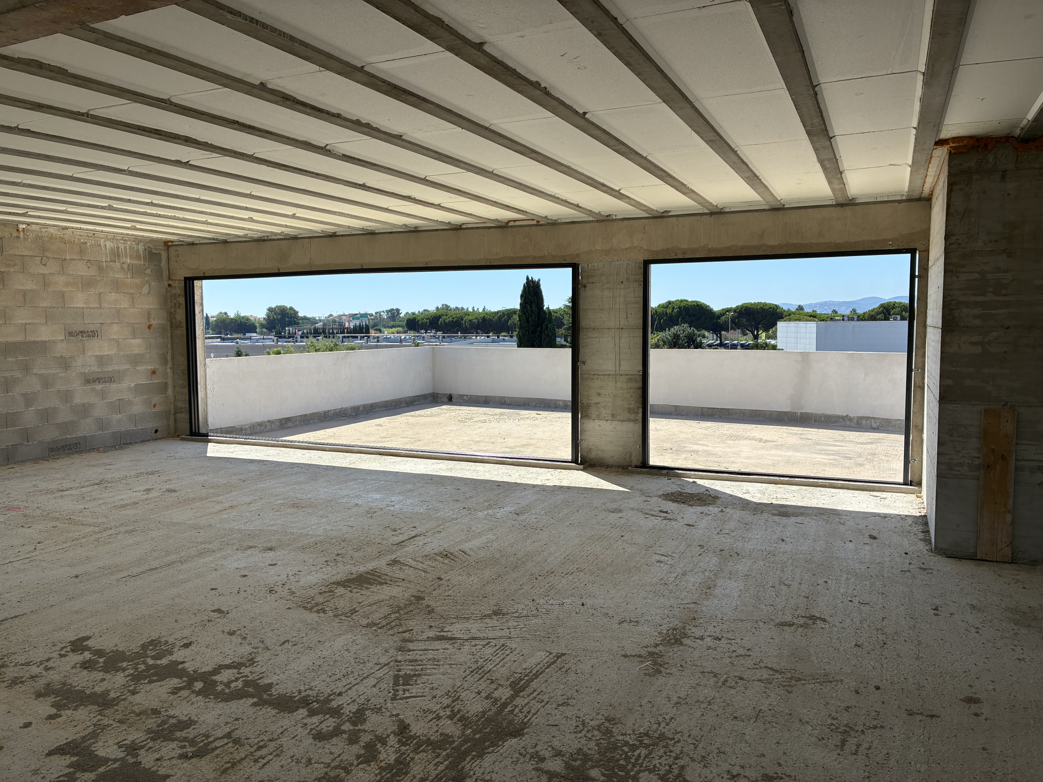 Local commercial à vendre à Frejus, 180 m² – photo 3 sur 6