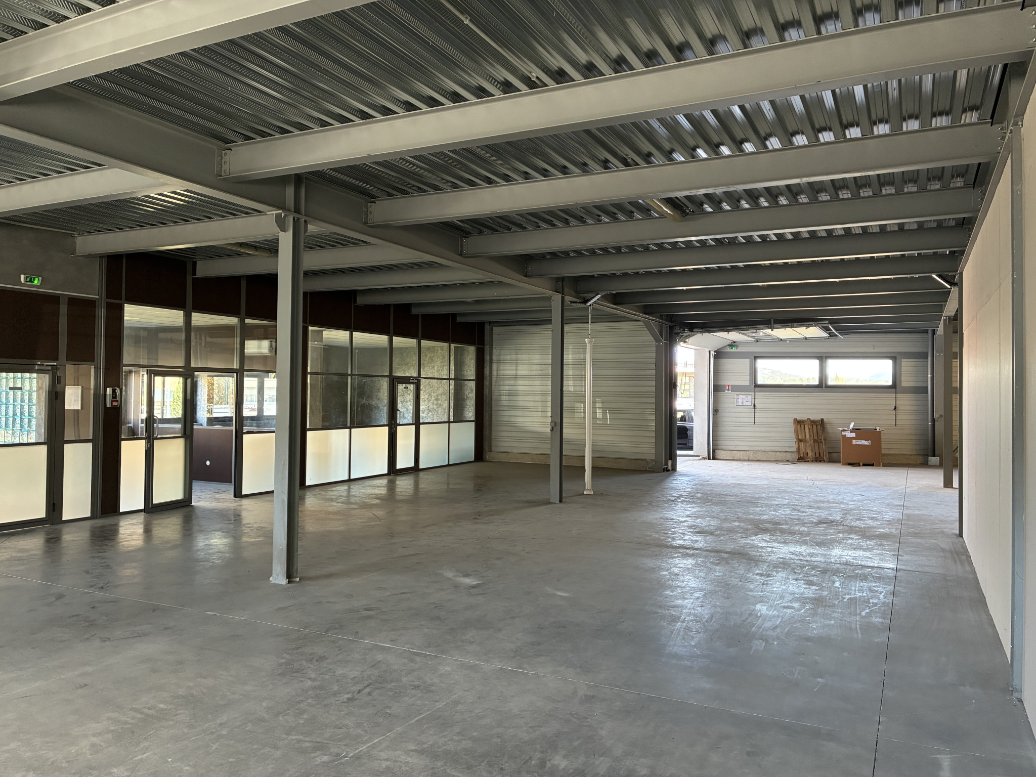 Local d'activité à louer à Frejus, 376 m² – photo 3 sur 5