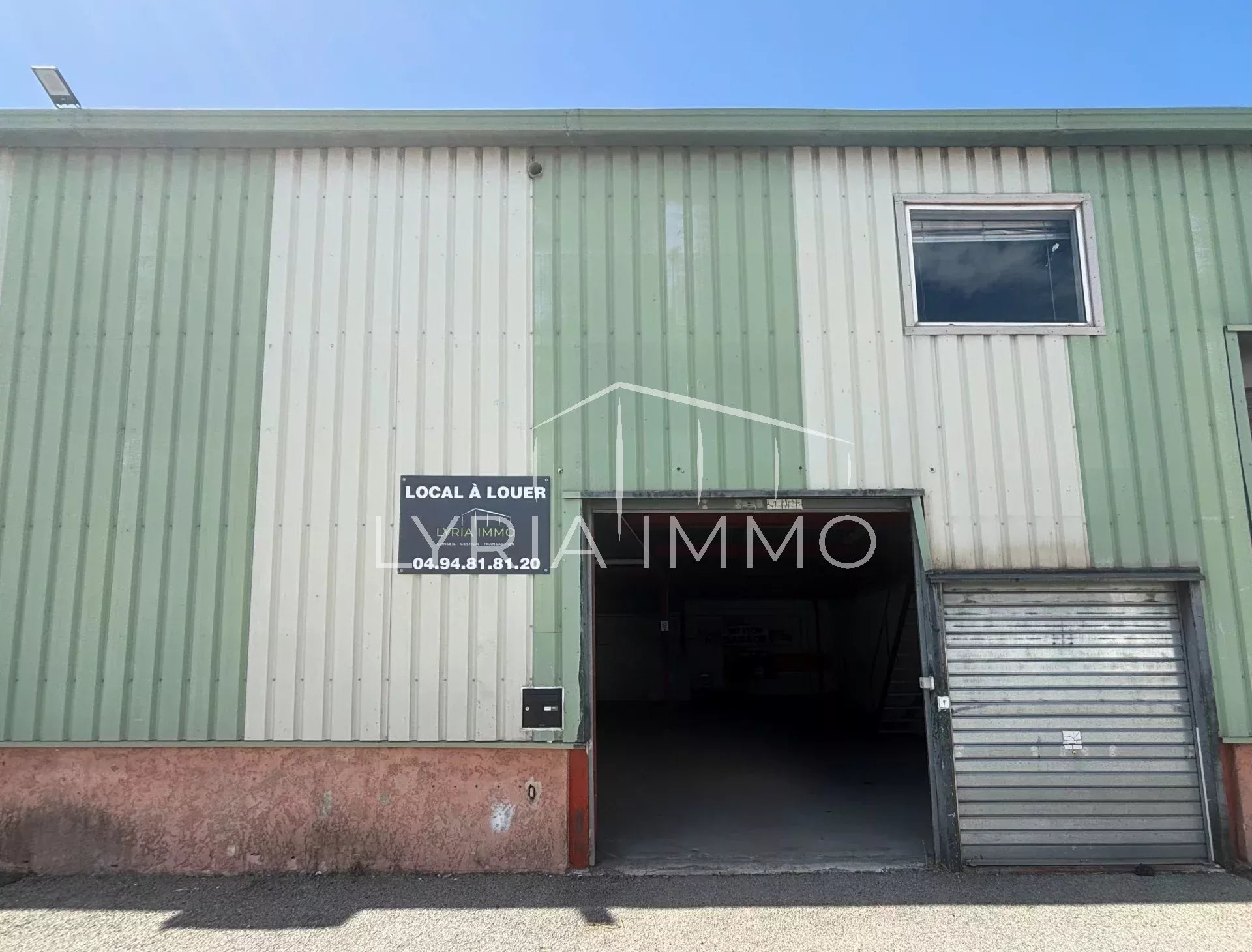 Local d'activité à louer à Roquebrune sur argens, 230 m² – photo 2 sur 4