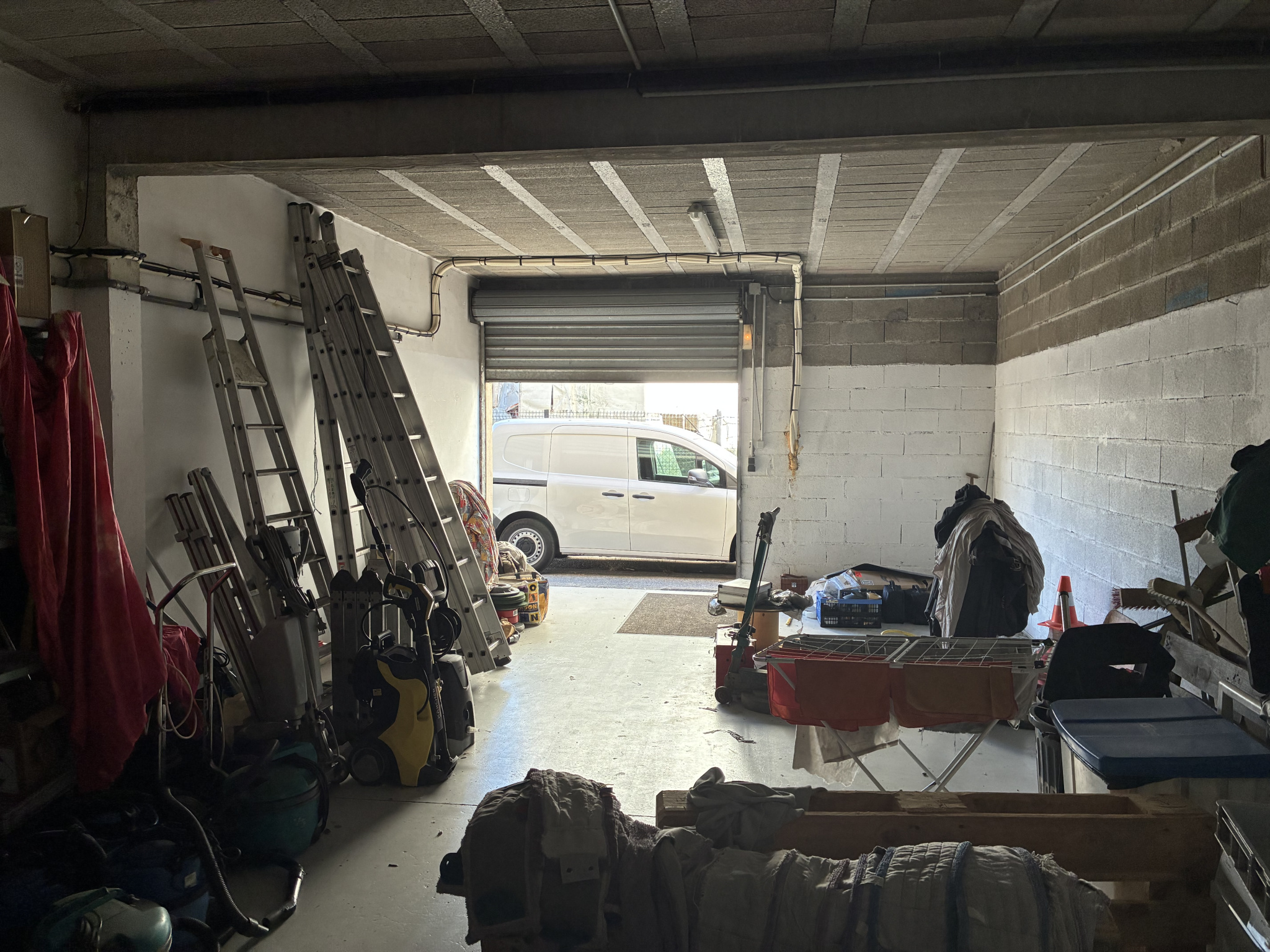 Entrepôt à louer à Puget sur argens, 110 m² – photo 2 sur 5