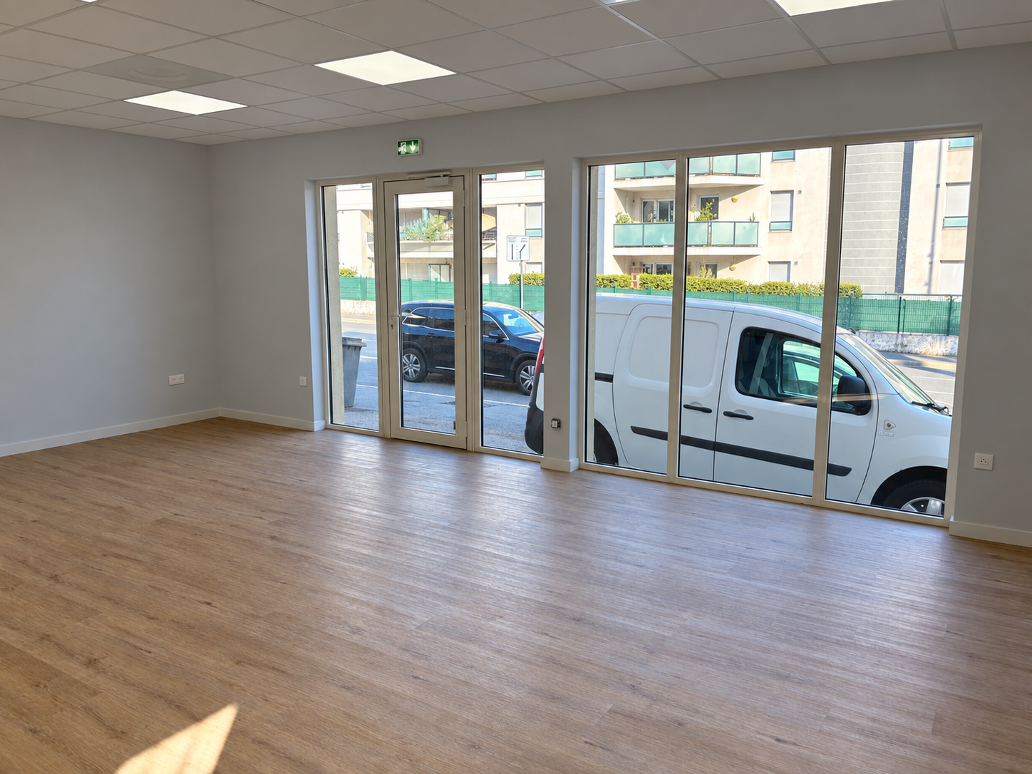 Local commercial à louer à Mandelieu la napoule, 58 m² – photo 2 sur 5